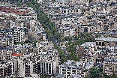 《赛博朋克2077》1.3版本bug并未完全修复 汽车仍然在天上飞